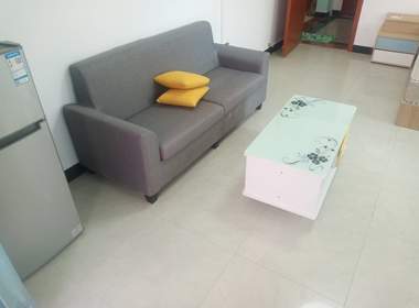 赞家公寓（石溪桥头东三巷11号） 1室0厅1卫