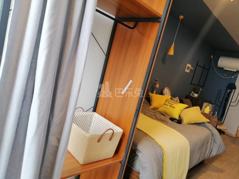 冠寓（万寿路店）4708908卧室图1