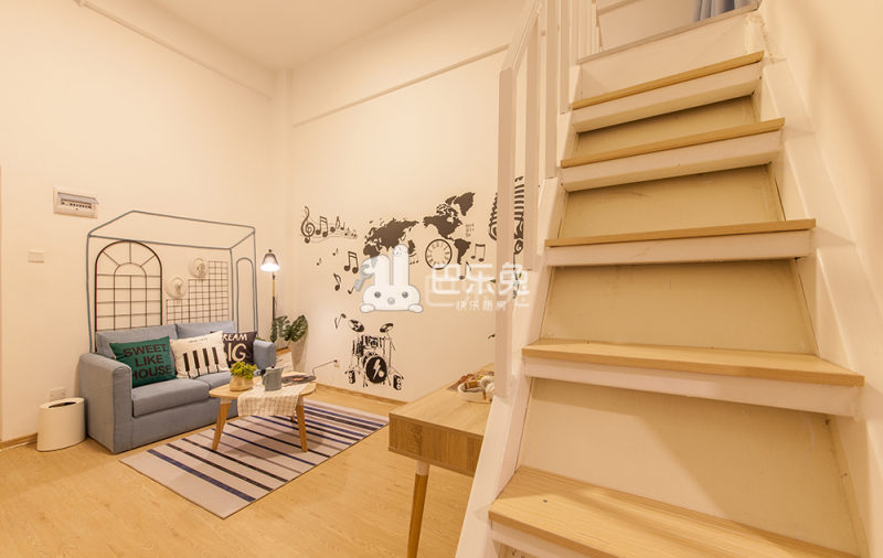 冠寓（诺亚方舟店）4715339周边环境图8