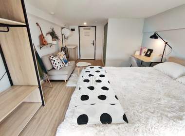 冠寓（市桥南店） 1室0厅1卫