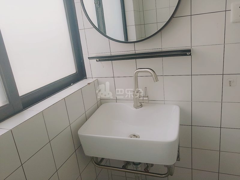 冠寓（人和店）4732293周边环境图1