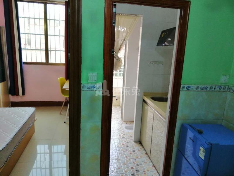 安居公寓（海龙路店）4732559卧室图2