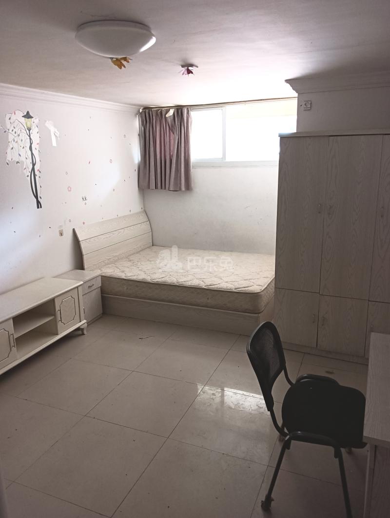 海德花园4739113卧室图0