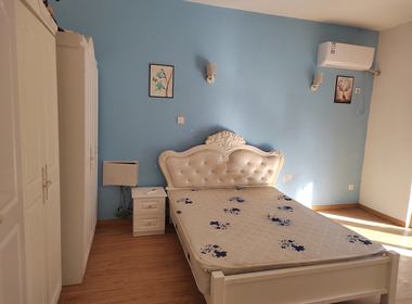 保利湖畔阳光西区 