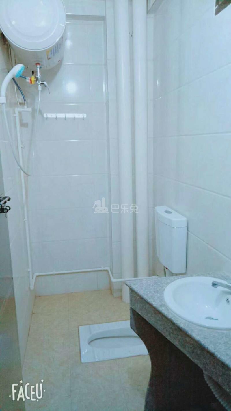 莲合公寓4754423卫生间图7