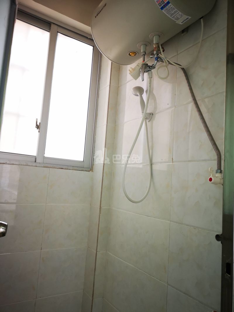 向南六巷1号4759252卫生间图6