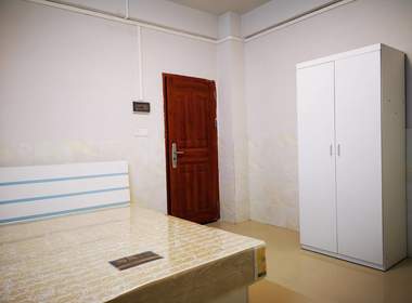 向南六巷1号 1室0厅1卫