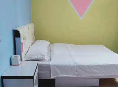 常裔公寓 1室0厅1卫