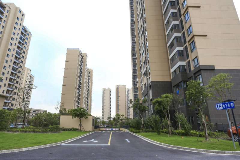 金沙湾绿地和苑一期6615781周边环境图9