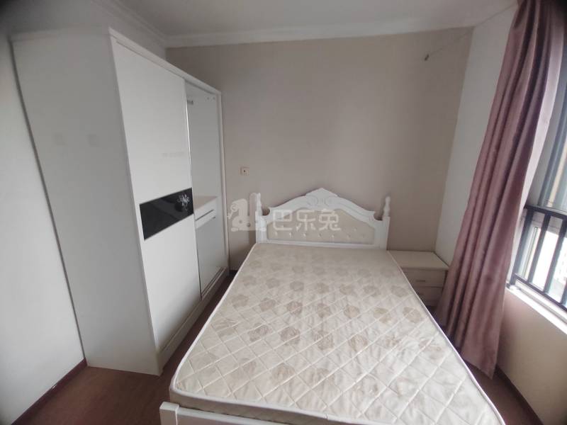 金沙湾绿地和苑一期476743卧室图2