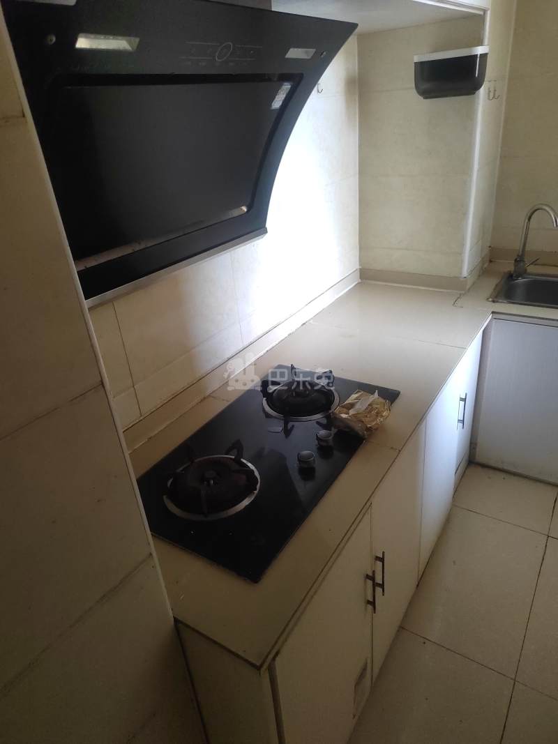 金沙湾绿地和苑一期476743厨房图6