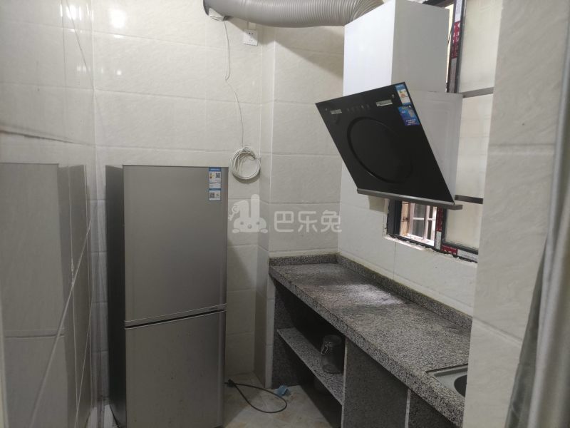 鹤边村鹤北中街三巷9号4781443厨房图8