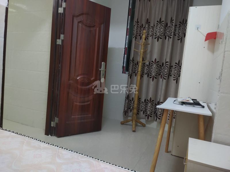 鹤边村鹤北中街三巷9号4781447卧室图0