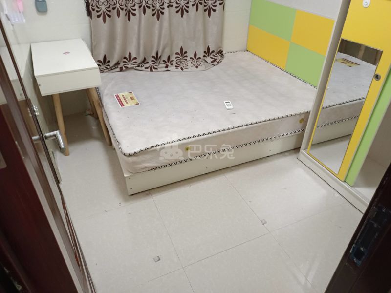 鹤边村鹤北中街三巷9号4781448卧室图3