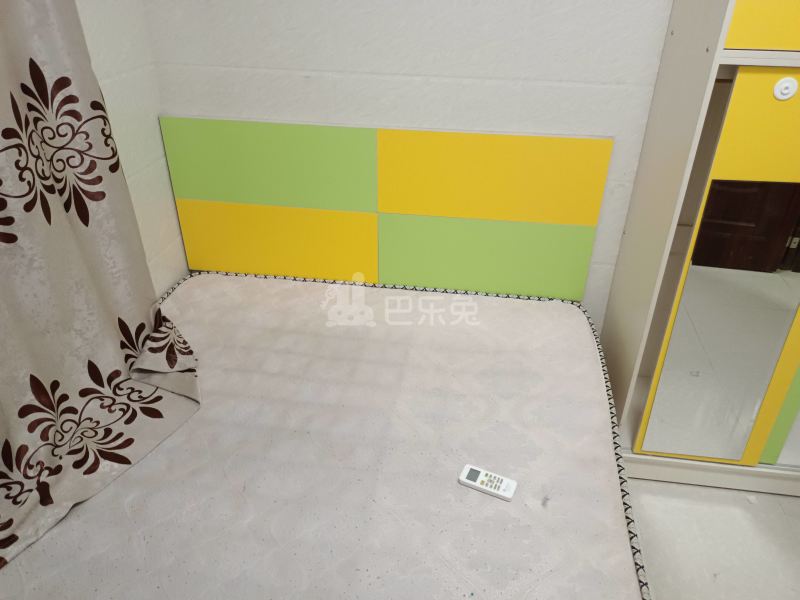 鹤边村鹤北中街三巷9号4781448卧室图1