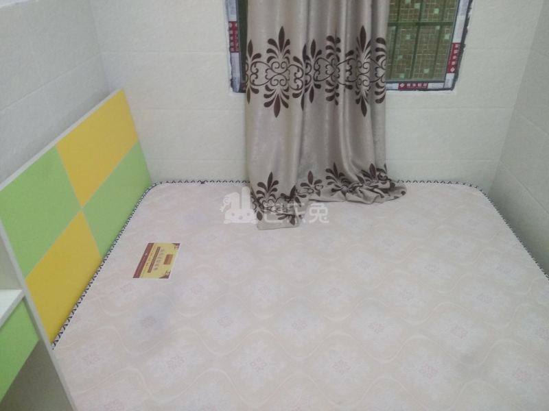 鹤边村鹤北中街三巷9号4781448卧室图9