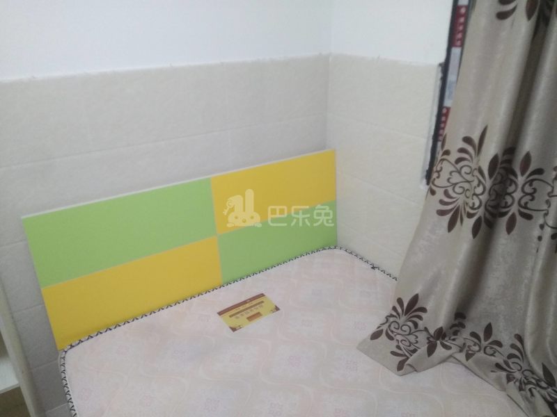 鹤边村鹤北中街三巷9号4781448卧室图8