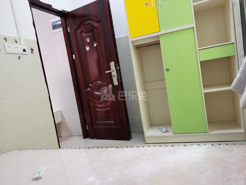 鹤边村鹤北中街三巷9号4781454卧室图0