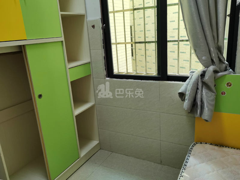 鹤边村鹤北中街三巷9号4781454卧室图1