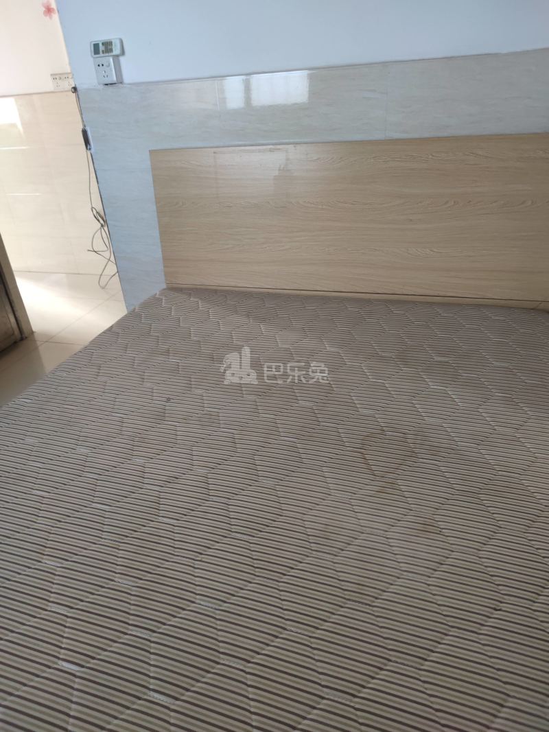 德鑫公馆（人和中街15号）4781530卧室图2