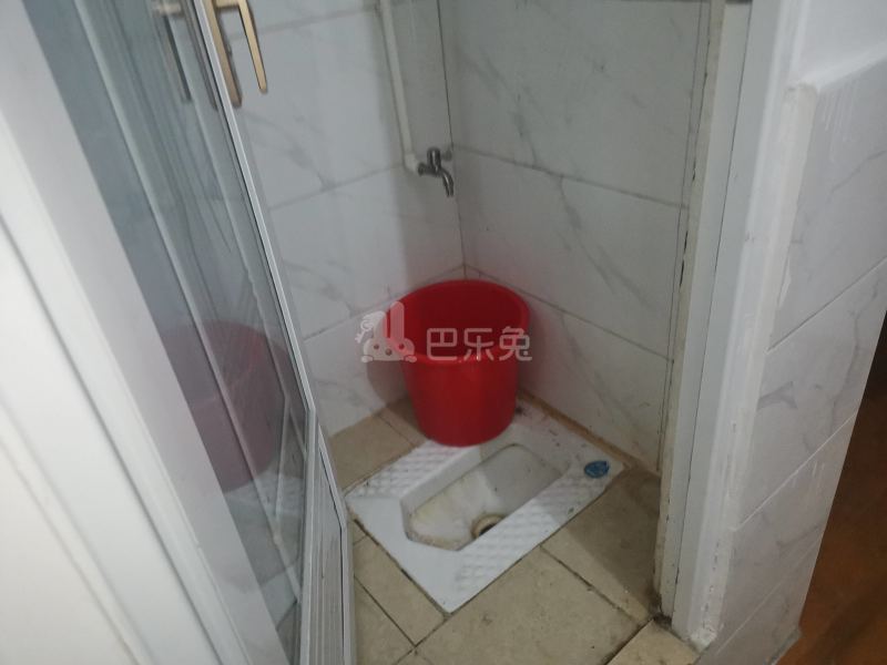 西部城建桃李花园4782456卫生间图10