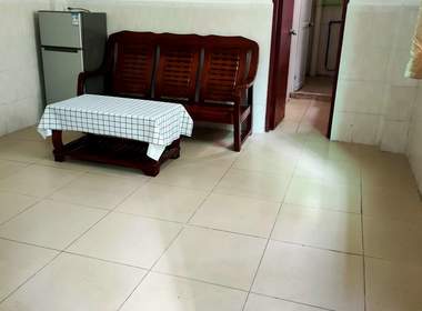 锦泰公寓（车陂大塘中街东八巷5号） 1室1厅1卫