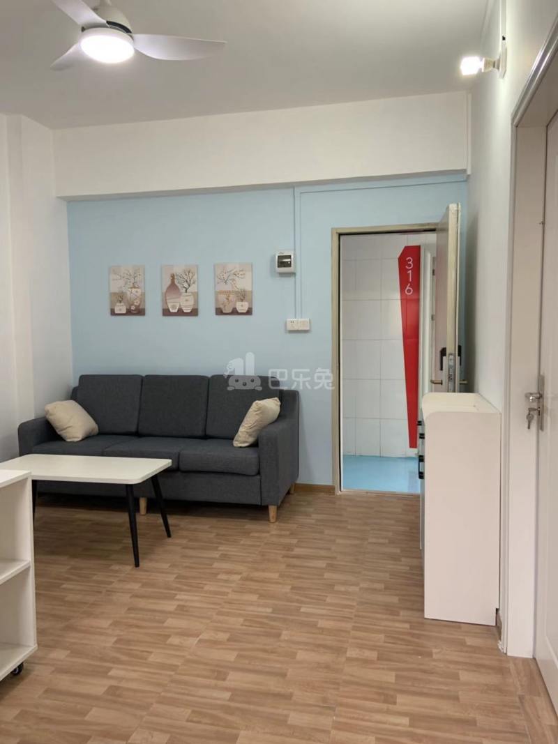 骏成驿4788043客厅图3