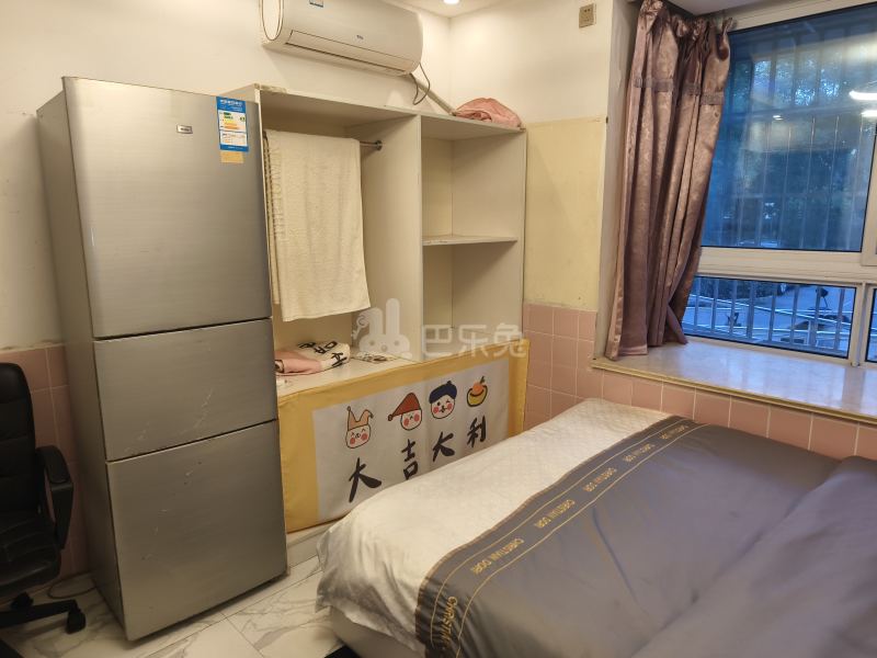 爱博五村4790089卧室图1