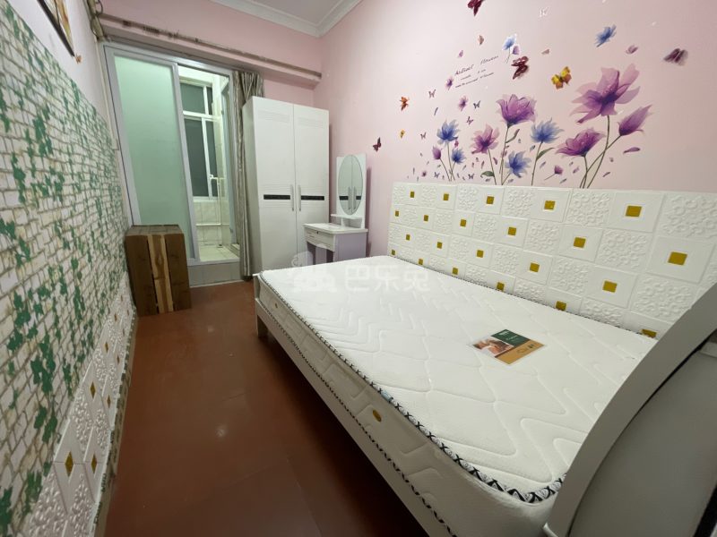 月亮湾花园4805744卧室图1