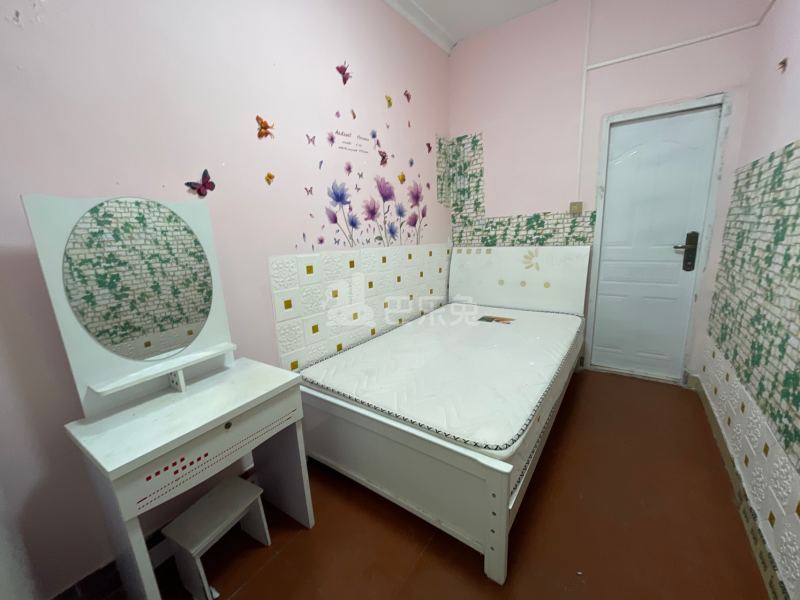 月亮湾花园4805744卧室图2