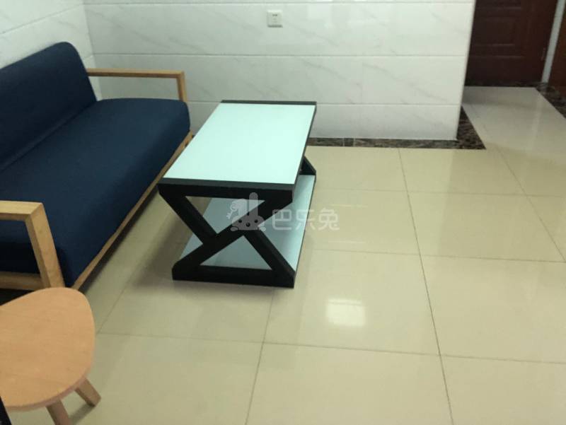 M2青年公寓（江夏村贝仔岭9号）4808672客厅图4