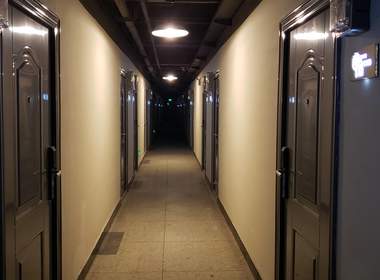 亚束公寓 1室1厅1卫