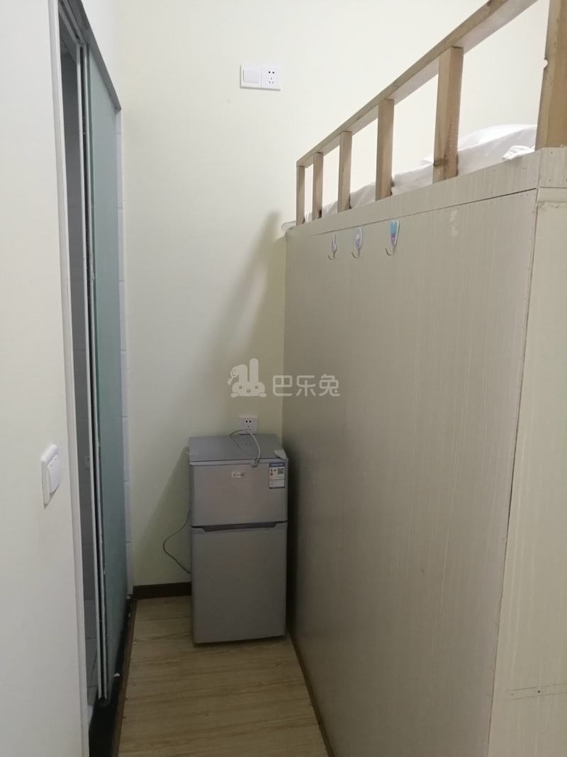 青窝公寓（凤凰街店）4846009卧室图5