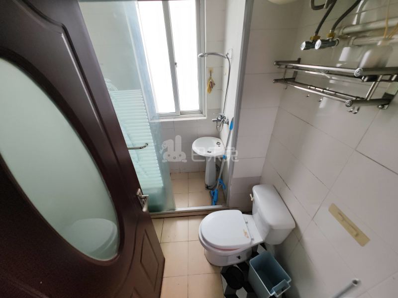 翔瑞新苑北区4855324卫生间图7