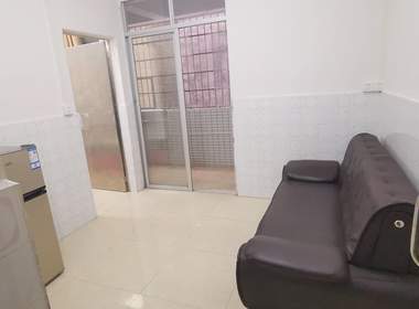 石溪天禄街西一巷11号 1室1厅1卫