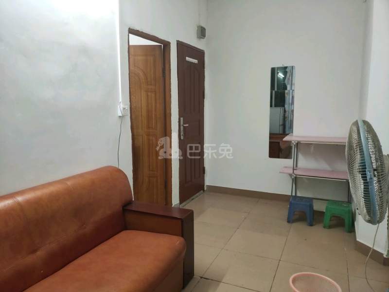 麦地村麦华路三巷10号之一4861024客厅图8