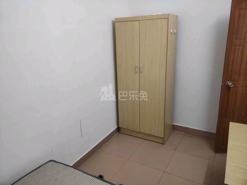 麦地村麦华路三巷10号之一4861024卧室图0