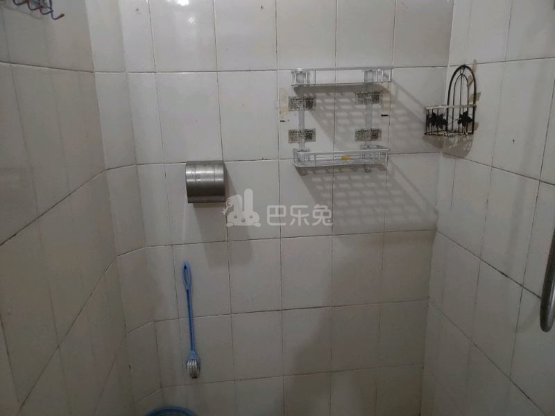 麦地村麦华路三巷10号之一4861024卫生间图16