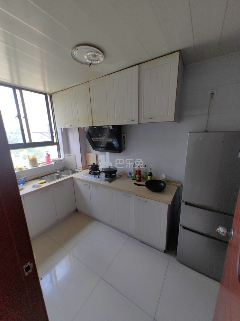 锦绣华庭4865189厨房图5