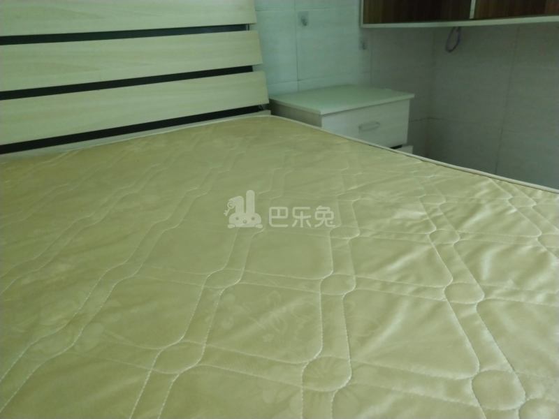 新豪电梯公寓（嘉禾望岗百花岭南街四巷4号）4885999卧室图3