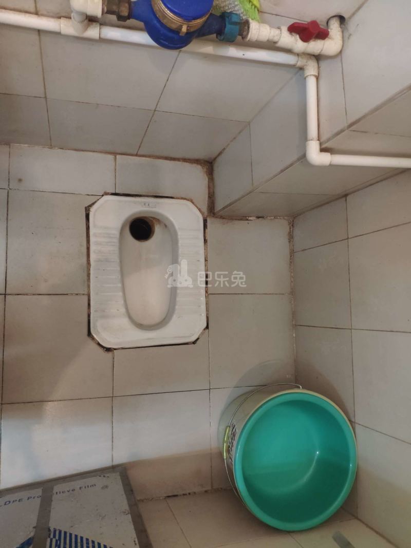 黄村石桥头上三巷3号4886417卫生间图9