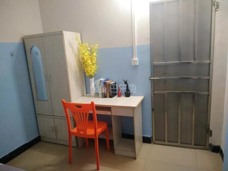 A家公寓（海北南村店）4893118卧室图2