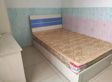 上社圩路四巷19号 1室0厅1卫