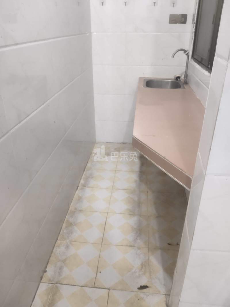 大山村新桥坊后街10号4895195厨房图8