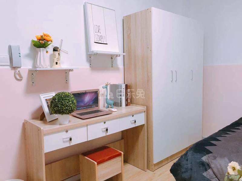 七号企鹅公寓（新洲北村村店）4896826卧室图2