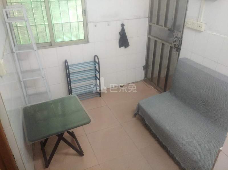 黄村莲溪里大街8号4912129客厅图5