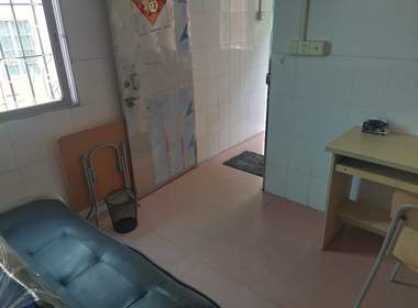 黄村莲溪里大街8号 