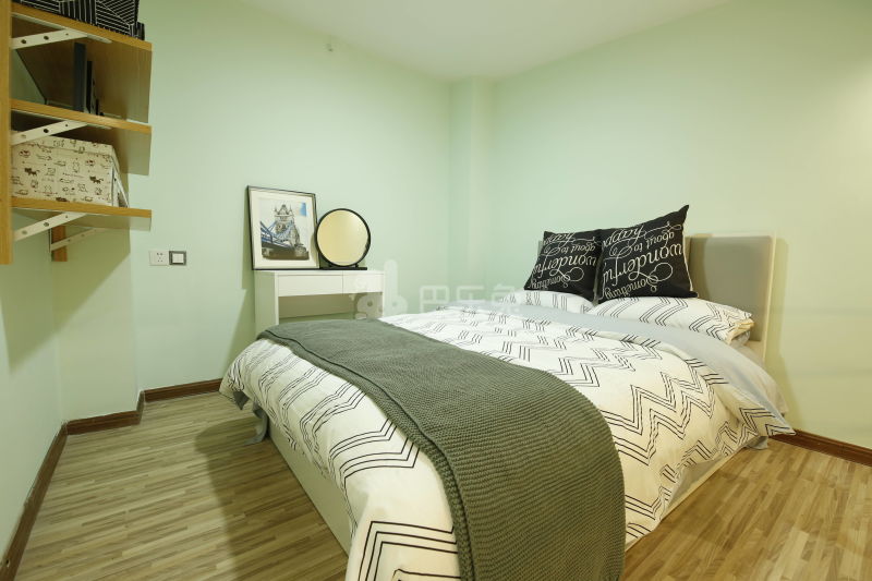 乐乎城市青年社区(东晓南河畔店)4912369卧室图2