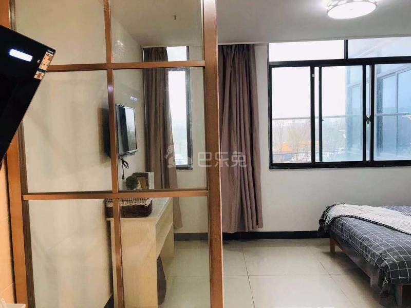 乐乎有朋运上公寓4918102卧室图4