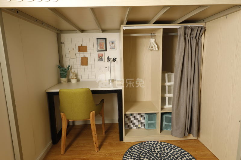 初九公寓4919151客厅图3